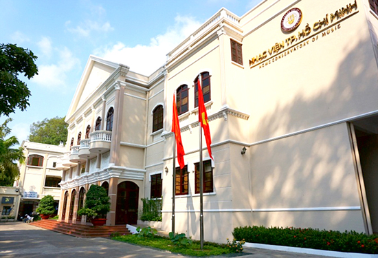 Sinh viên Nhạc viện TPHCM