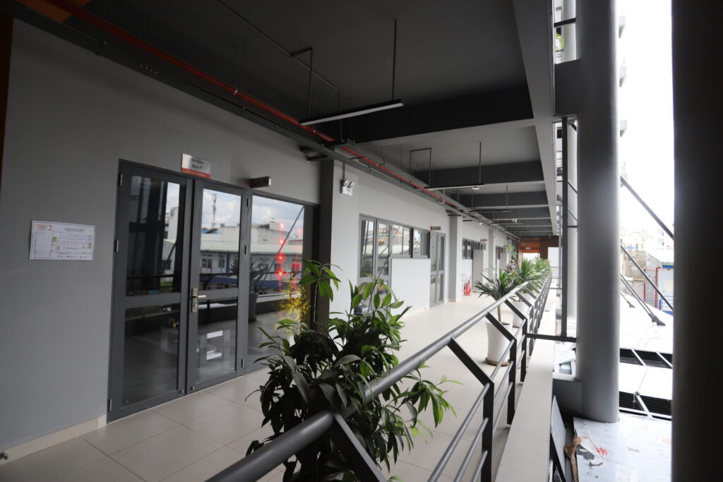 Hệ thống trạm xe Trường Đại học Văn Lang cơ sở 2