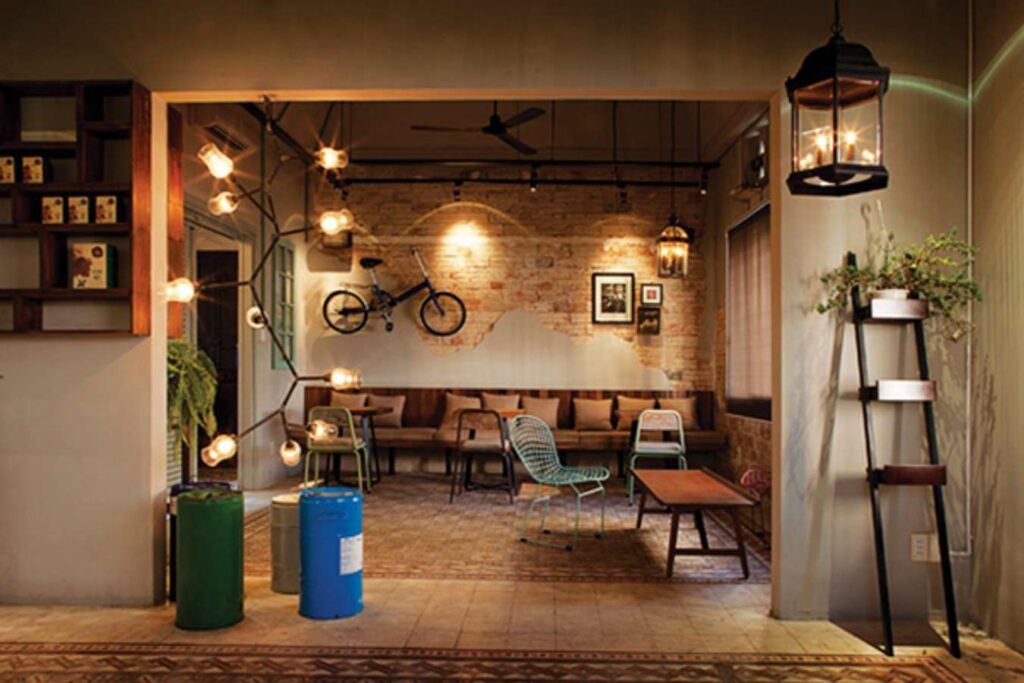 Top 11 quán cafe phường Bình Tây view đẹp đáng thử Quán cafe phường Bình Tây có không gian thư giãn và đồ uống đa dạng