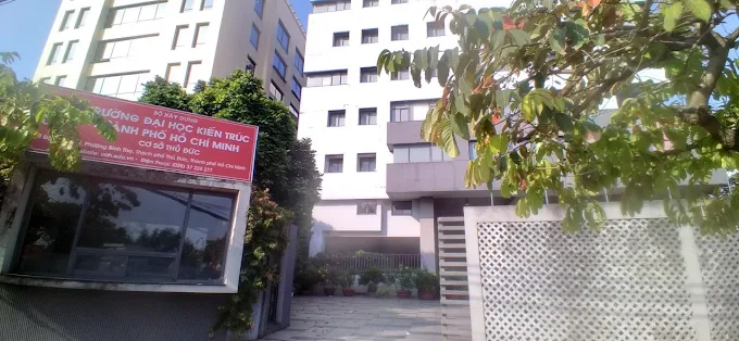 Sinh viên Đại học Kiến trúc TP HCM cơ sở Thủ Đức