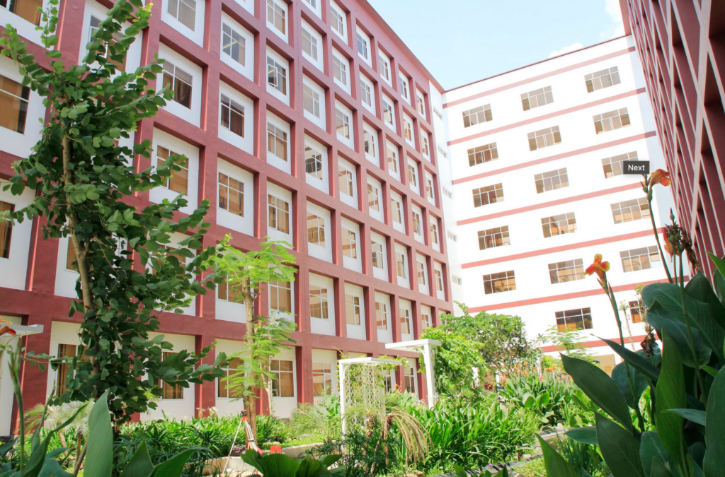 Cơ sở vật chất hiện đại của Trường Đại học Quốc tế - ĐHQG TP.HCM với phòng thí nghiệm và giảng đường