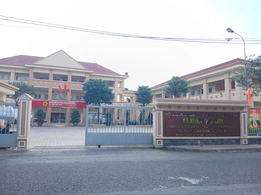 Trụ sở UBND xã Xuân Thới Sơn TPHCM