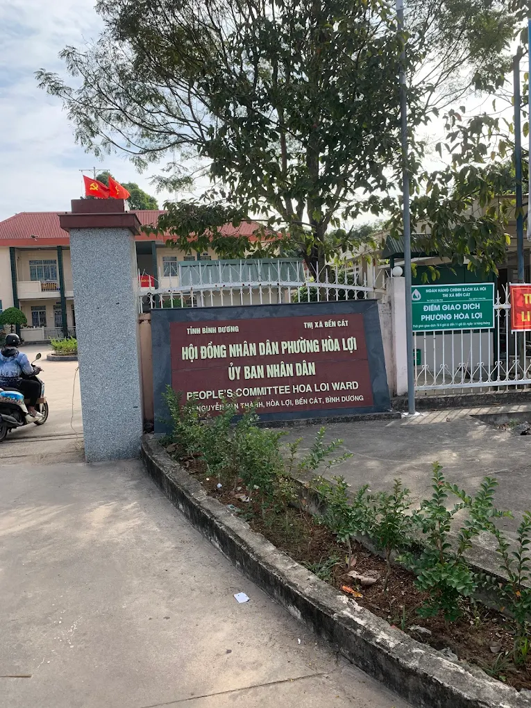 Trụ sở UBND phường Hòa Lợi tại số 353 Nguyễn Văn Thành