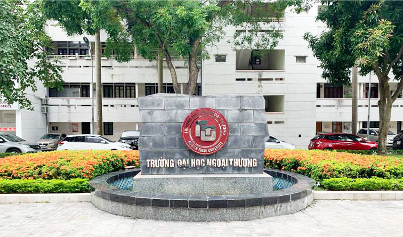 Mặt tiền Trường Đại học Ngoại thương TP.HCM tại đường D5, phường Thạnh Mỹ Tây