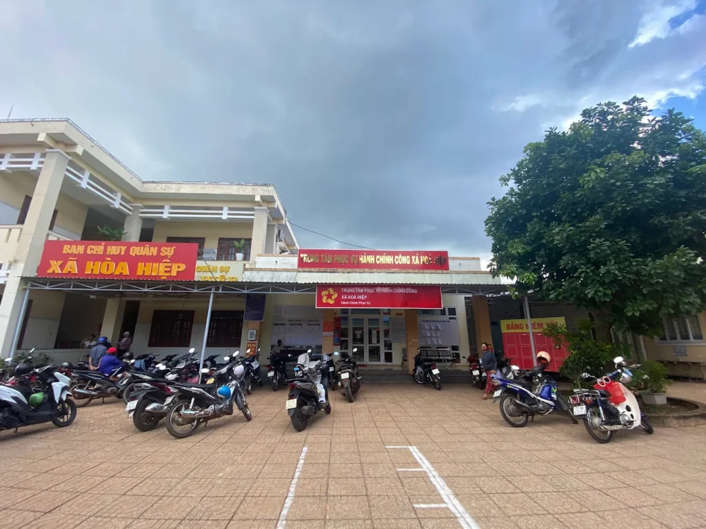 Trụ sở UBND xã Hòa Hiệp đi vào hoạt động ổn định từ năm 2025