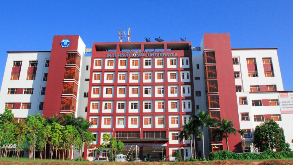 Toàn cảnh khuôn viên Trường Đại học Quốc tế - ĐHQG TP.HCM, môi trường học tập hiện đại