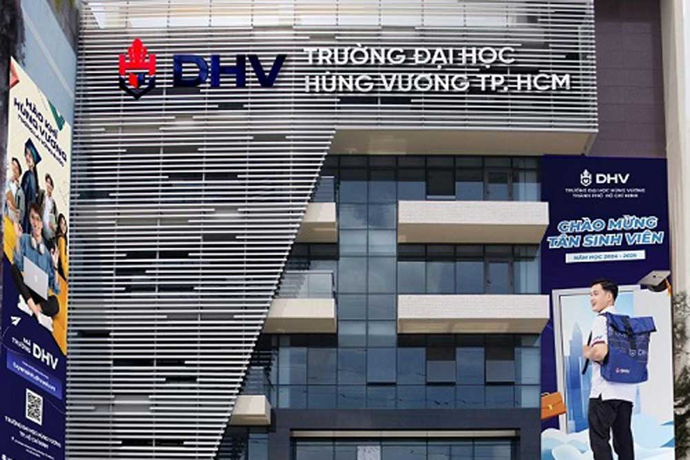 Trường Đại học Hùng Vương TPHCM