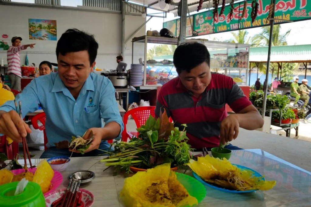 Không gian ấm cúng tại quán ăn ngon xã Nhuận Đức