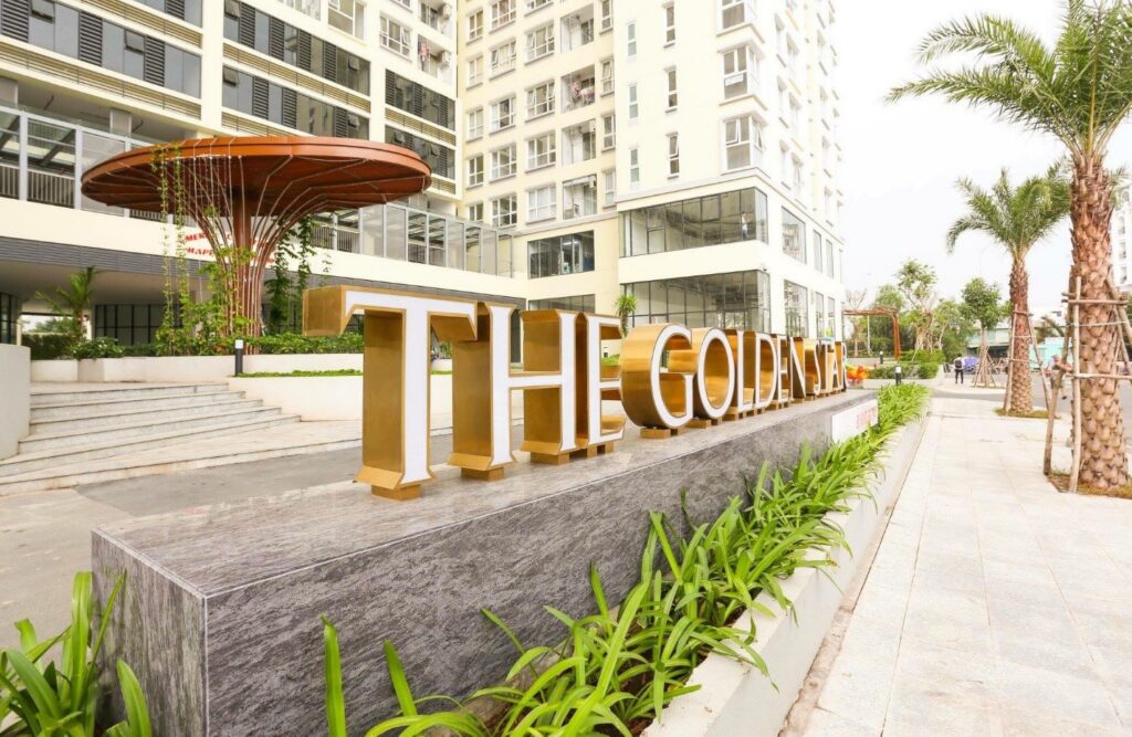 Kiến trúc thiết kế nội thất phòng khách căn hộ thực tế thuộc review The Golden Star Quận 7