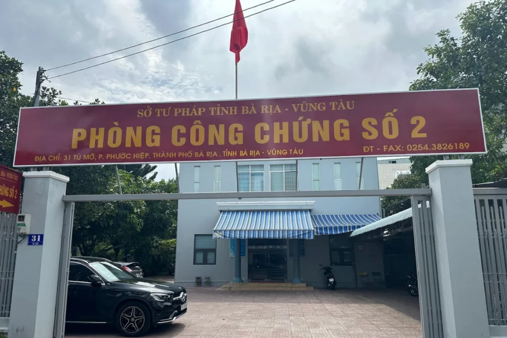 Trụ sở mặt tiền của Phòng công chứng số 2 tỉnh Bà Rịa - Vũng Tàu cũ tại đường Tú Mỡ