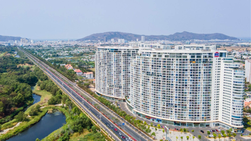 Toàn cảnh dự án căn hộ du lịch DIC Vũng Tàu từ trên cao phục vụ phân tích đầu tư chung cư HCM hay Vũng Tàu sinh lời hơn