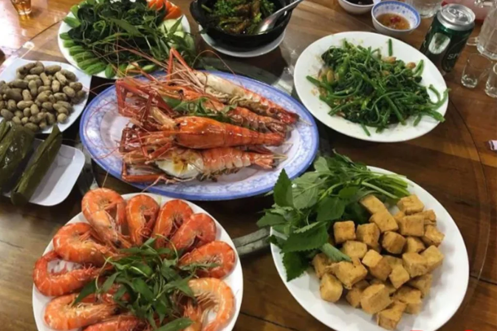 Ẩm thực hải sản phong phú
