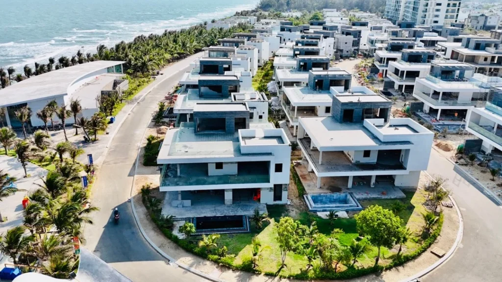 Toàn cảnh dòng biệt thự biển tại review chung cư Serenity Villa Vũng Tàu