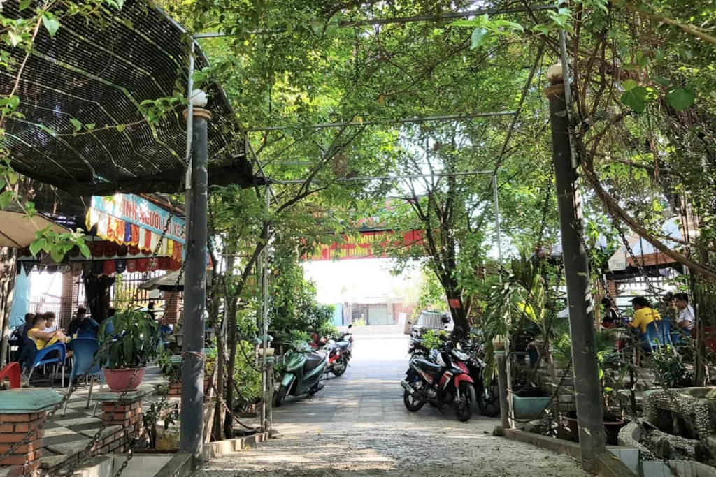 Chọn một quán cafe xã Nhuận Đức ưng ý giúp bạn có ngày nghỉ cuối tuần trọn vẹn