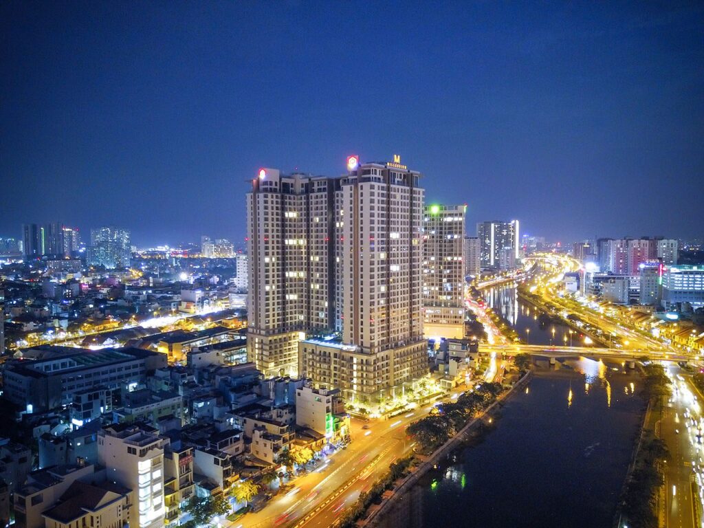 Kiến trúc thiết kế nội thất phòng khách căn hộ thực tế thuộc review Masteri Millennium Quận 4
