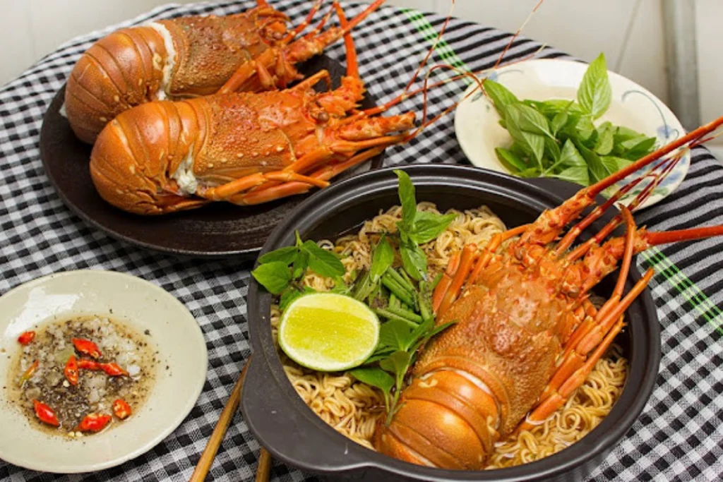 Đa dạng các món ngon hấp dẫn tại quán ăn ngon phường Long Trường