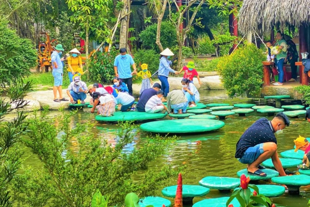 Chơi gì ở xã An Nhơn Tây giúp du khách có những trải nghiệm giải trí trọn vẹn và thú vị nhất
