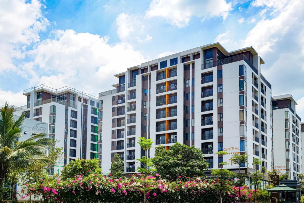 Toàn cảnh không gian các khối tòa tháp chung cư hiện đại xanh mát minh họa cho phân khúc nhà ở xã hội TP Thủ Đức