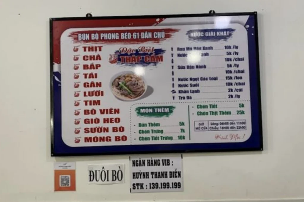 Quán bún bò vô cùng hấp dẫn 