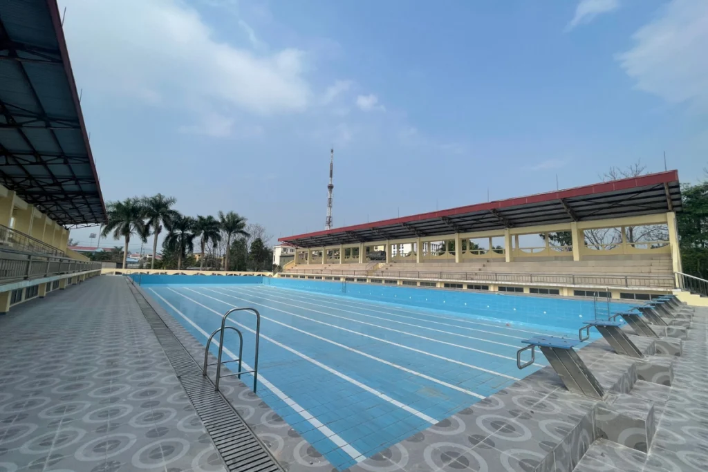 Trải nghiệm bơi lội giải nhiệt vào dịp cuối tuần cùng gia đình