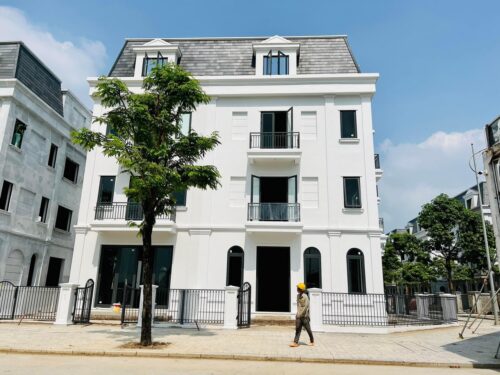 Ảnh minh họa: So sánh ưu và nhược điểm của nhà đất và chung cư