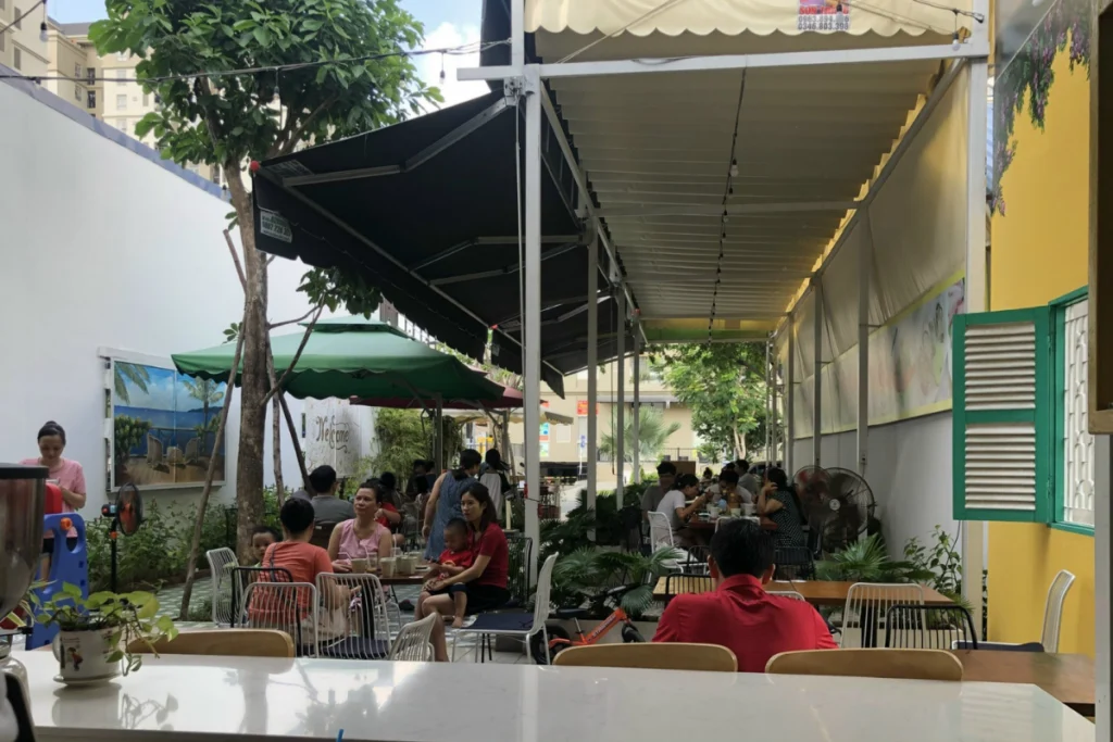 Kinh doanh đồ uống phát triển đa dạng