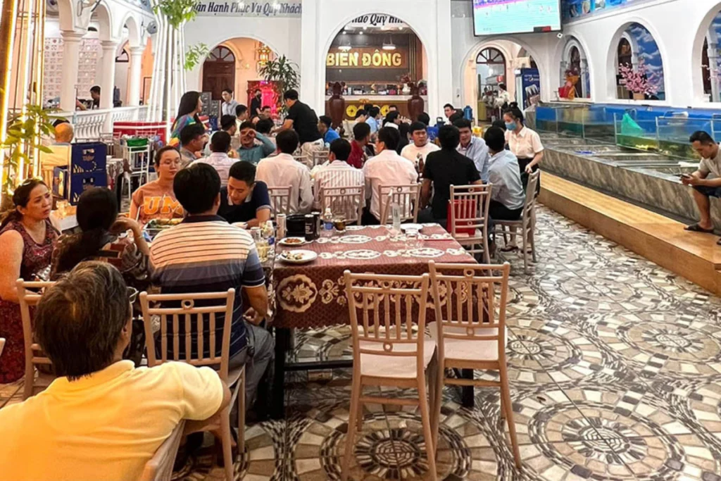 Trải nghiệm ẩm thực phong phú tại các nhà hàng