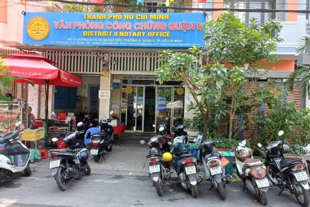 Văn phòng công chứng Quận 8 tọa lạc tại khu vực trung tâm đường Tạ Quang Bửu