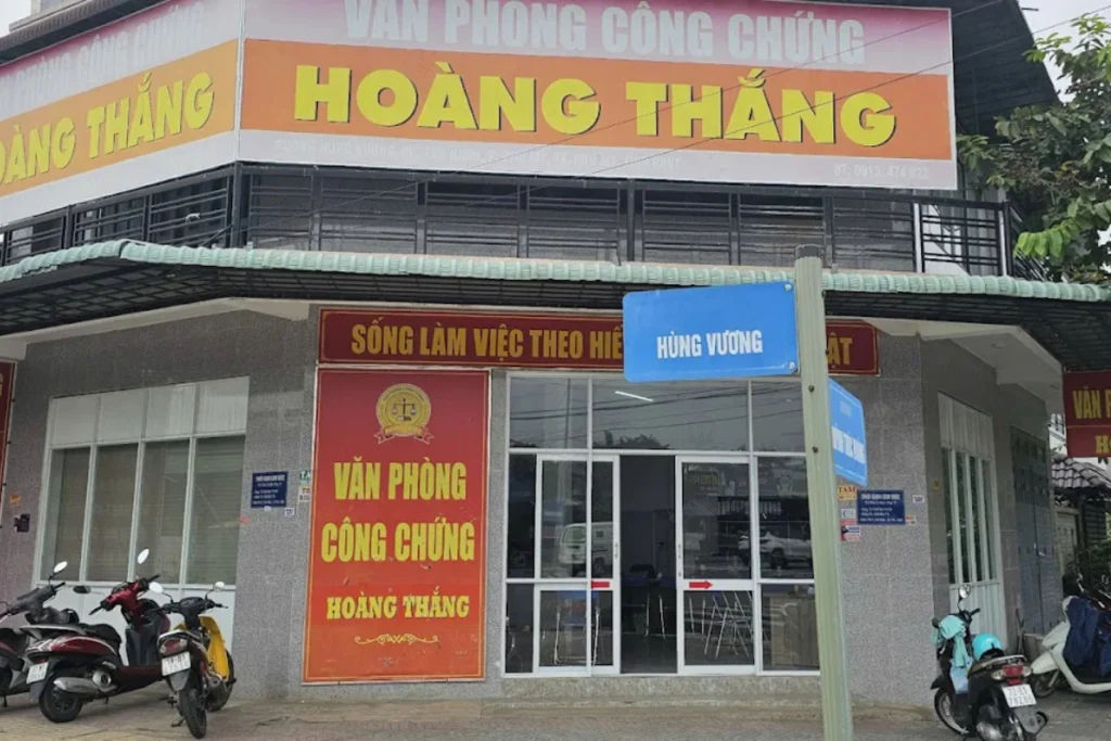Văn phòng công chứng Hoàng Thắng tọa lạc tại đường Hùng Vương, Phú Mỹ cũ