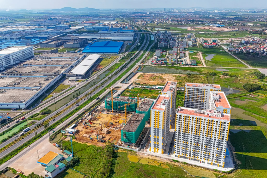 Sự chuyển dịch quỹ đất phát triển nhà ở xã hội ra các trục giao thông hướng tâm đang là xu hướng tất yếu