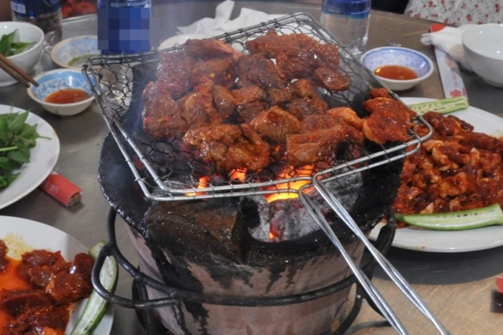 Món bò tơ nướng mọi thơm ngon
