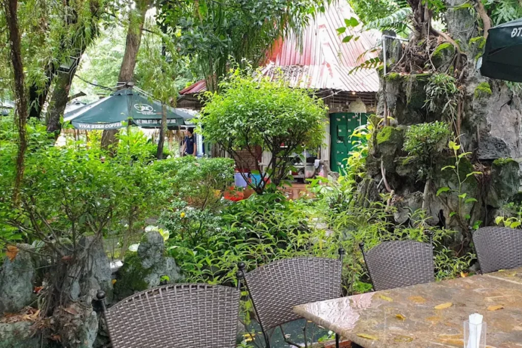 Không gian sân vườn thoáng đãng