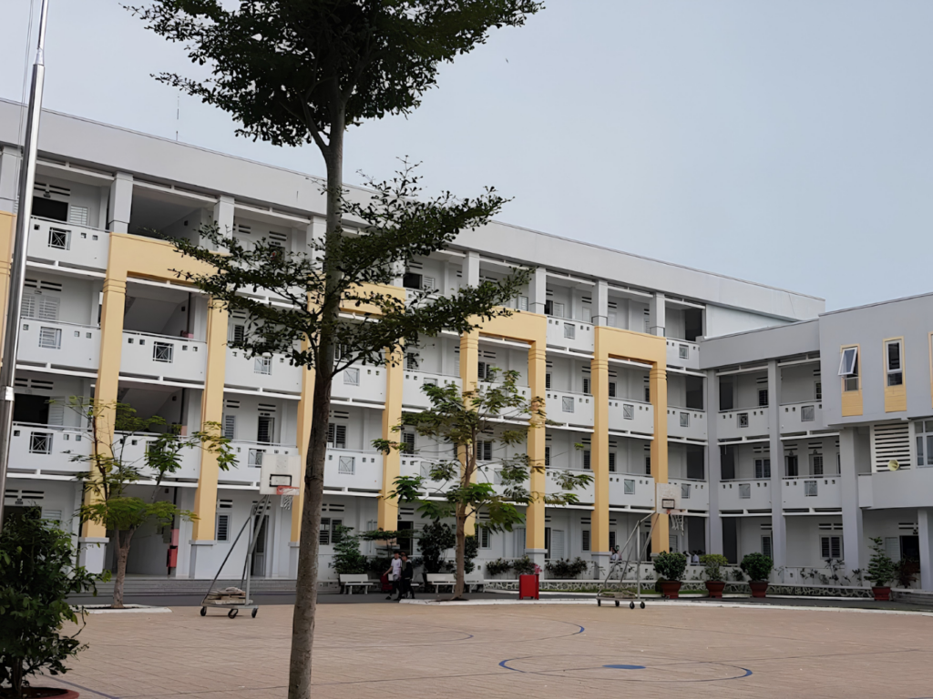 Cơ sở vật chất trường học các cấp tại Nhơn Trạch được đầu tư xây dựng khang trang và đồng bộ