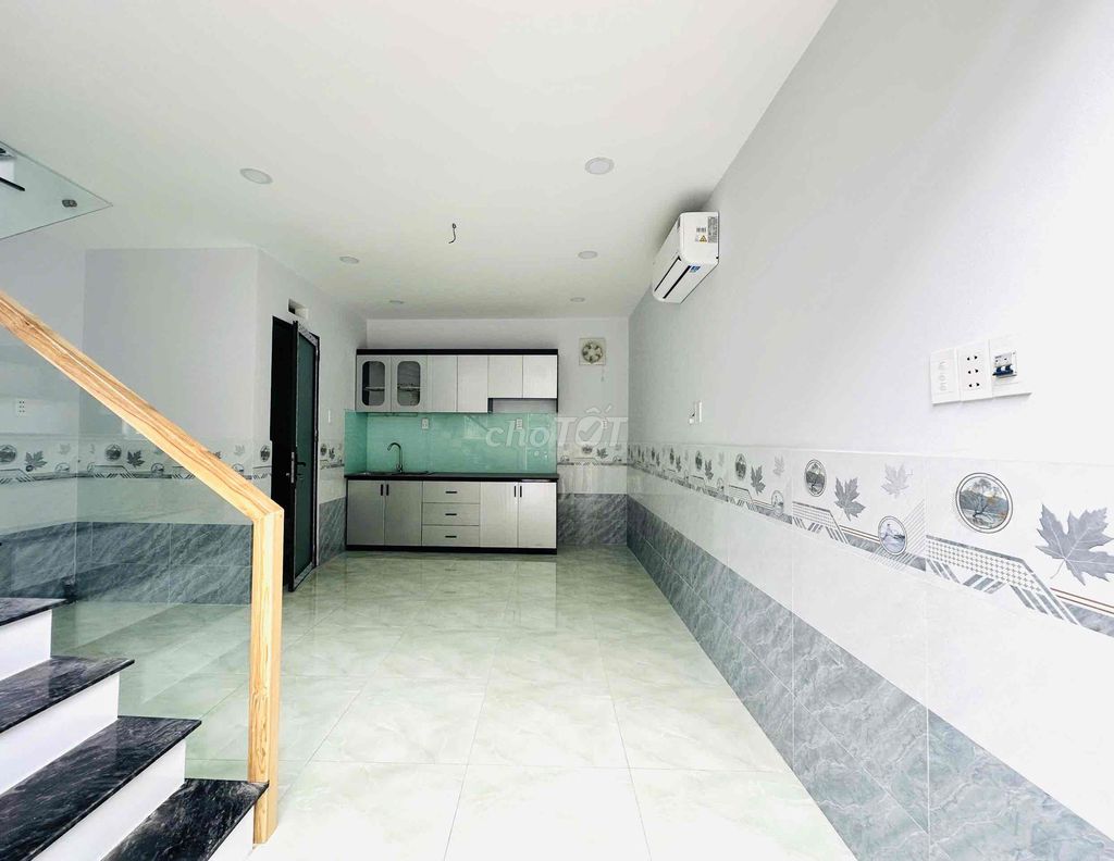 Nhà Quận 12 có diện tích rộng và không gian sống thoáng