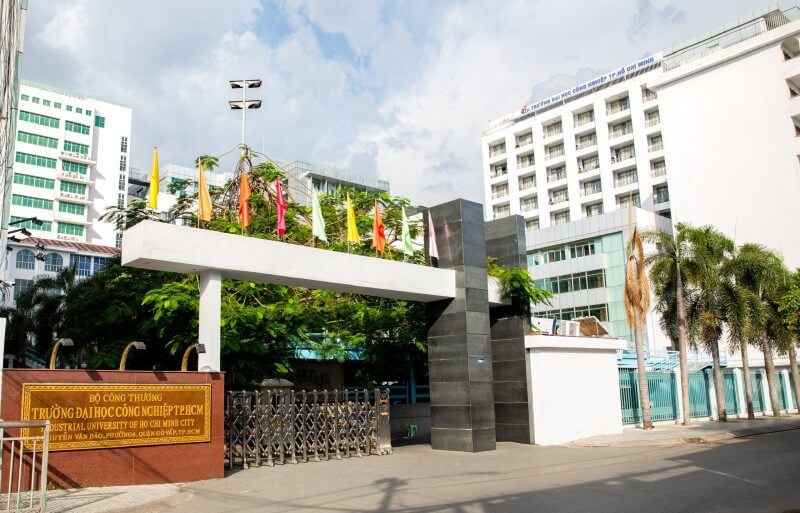 Gò Vấp và Quận 12 đều là lựa chọn phổ biến của sinh viên IUH, mỗi khu vực có ưu điểm riêng về khoảng cách và chi phí.