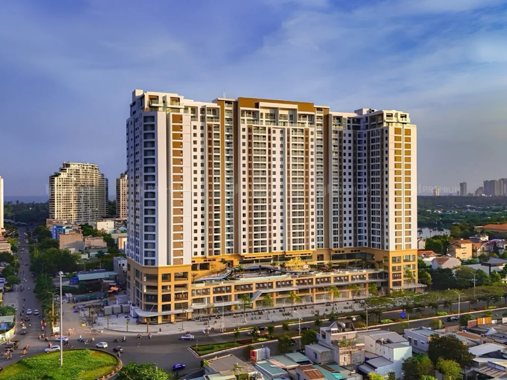 Toàn cảnh hạ tầng giao thông và các khu phức hợp thương mại hiện đại bao quanh khu vực Imperia An Phú nhìn từ trên cao