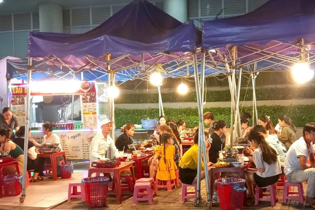 Tìm kiếm địa điểm ăn uống giá rẻ