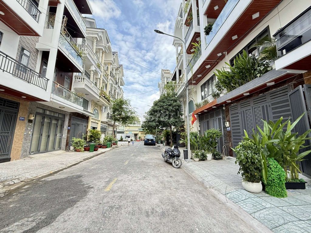 Kiểm tra lộ giới và độ rộng hẻm Quận 12