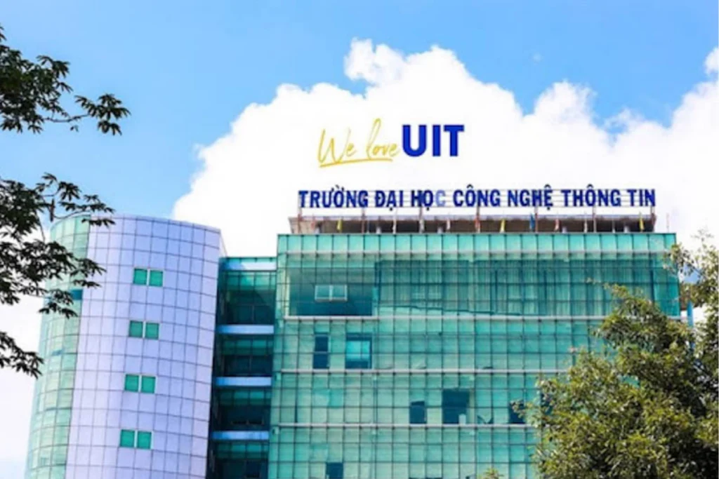 Phòng trọ gần đại học Công nghệ Thông tin