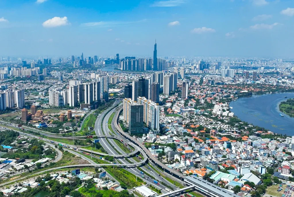 Khám phá chi tiết hạ tầng tiện ích khu Đông TP.HCM Khám phá chi tiết hạ tầng tiện ích khu Đông TPHCM