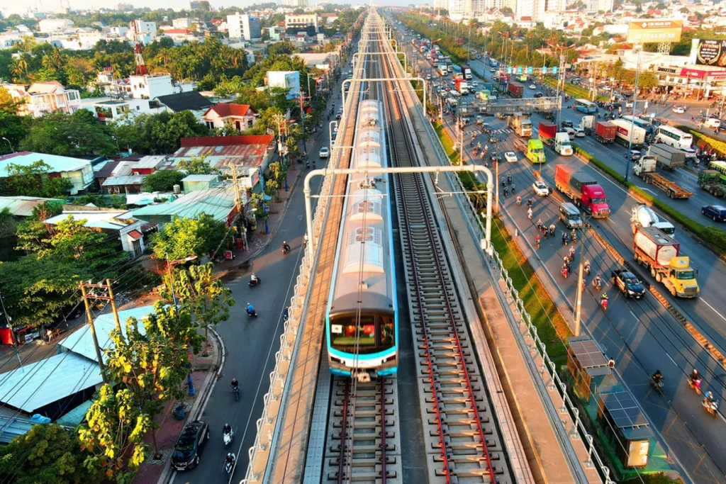 Tìm kiếm phòng trọ gần các tuyến tàu điện trên cao