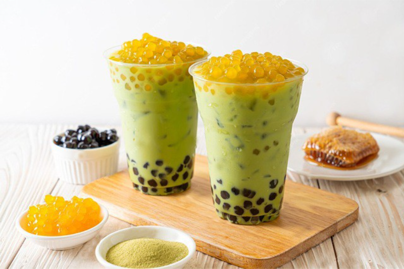 Khám phá top 15 các quán cafe phường Vườn Lài nổi tiếng nên thử Hai ly trà sữa matcha ngập tràn trân châu đen và trân châu hoàng kim cực cuốn