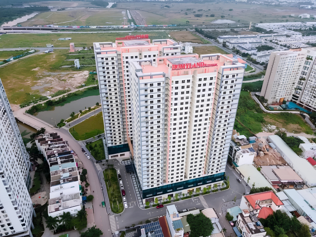 Toàn cảnh dự án Homyland Riverside từ trên cao với liên kết giao thông trực diện ra đường Nguyễn Duy Trinh