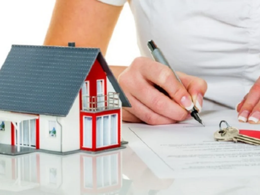 Đơn phương chấm dứt hợp đồng thuê nhà: Quy định cần biết Đơn phương chấm dứt hợp đồng thuê nhà trước hạn là tình huống thường gặp của sinh viên mùa tựu trường