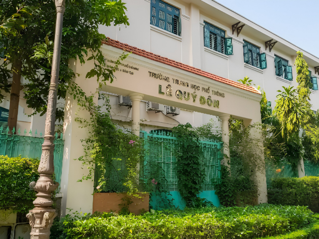 Trường THPT Lê Quý Đôn là một trong những cơ sở giáo dục chất lượng cao nằm trong mạng lưới hạ tầng quanh dự án