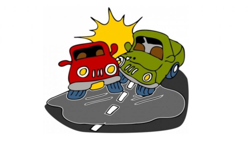 Mua xe bị tai nạn, nên hay không?