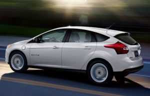 Người Việt nói gì về xe Ford Focus Hatchback 2014?