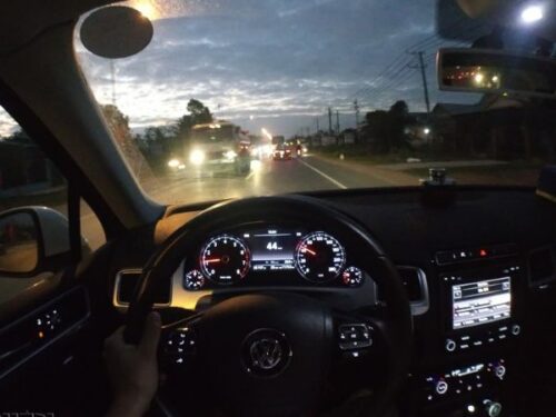 Hướng dẫn cách lái xe an toàn ban đêm