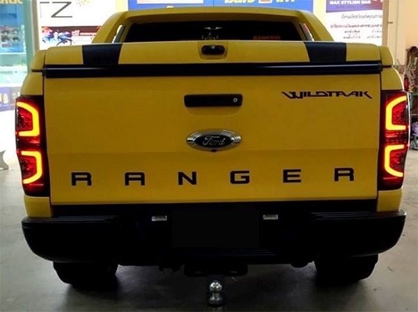 cách độ Ford Ranger