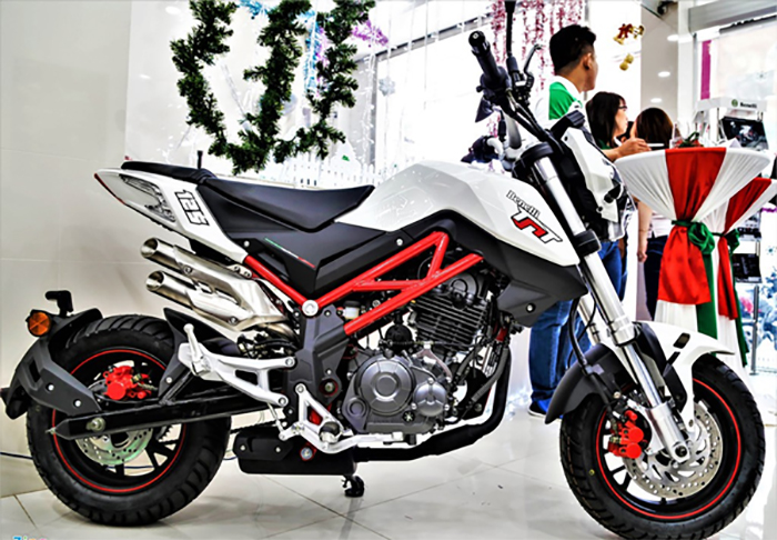 Yamaha tung mẫu xe côn tay động cơ 125cc cực ngầu giá chỉ 22 triệu đồng